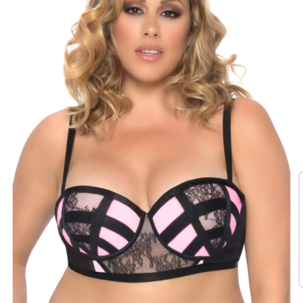 molded cup longline bra with patchwork lace